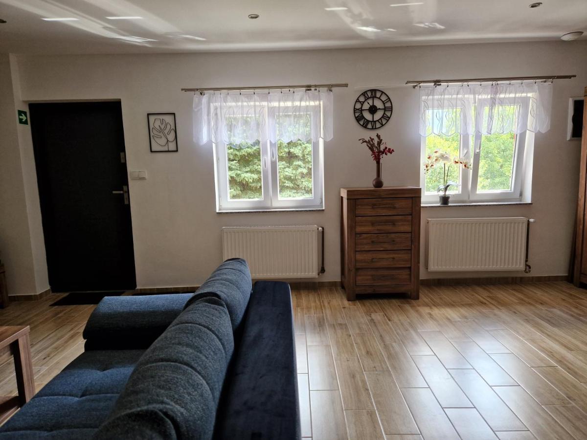 Restaurace U Mateje B&B Nove Mesto pod Smrkem Exteriör bild